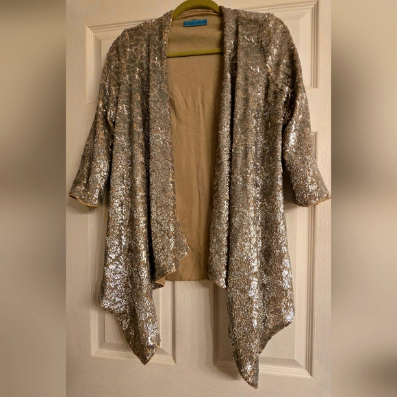 ALICE +OLIVIA poncho style silver cardigan - Main Image